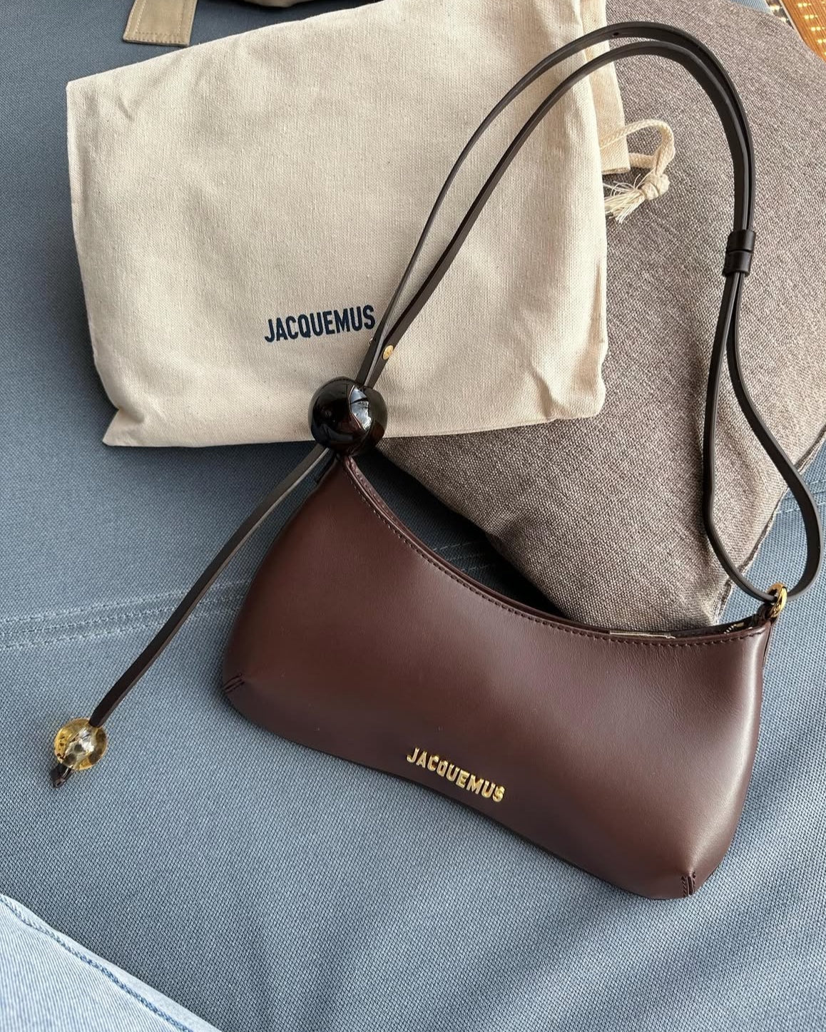 Jacquemus Le Bisou Perle