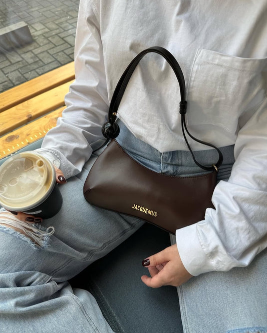 Jacquemus Le Bisou Perle