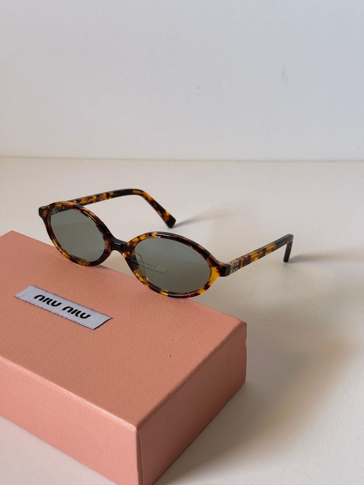Lentes miumiu